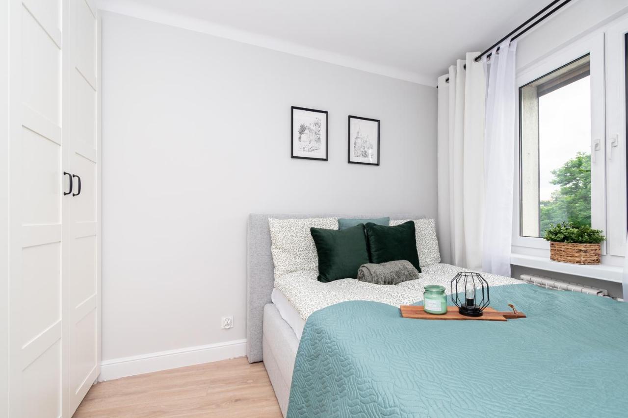 Apartament Nowy Swiat 15-17 กาลิช ภายนอก รูปภาพ